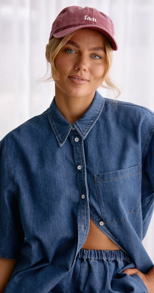 GIGI WASHED DENIM CAP - BURGUNDY