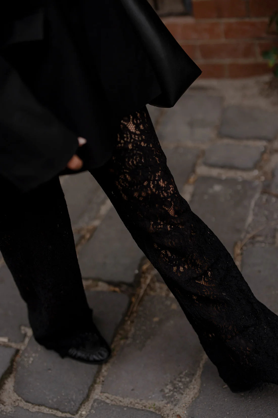 Shiloh Lace Pant - Black