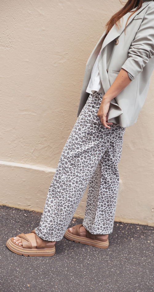 CASSIE WIDE LEG JEAN - LEOPARD