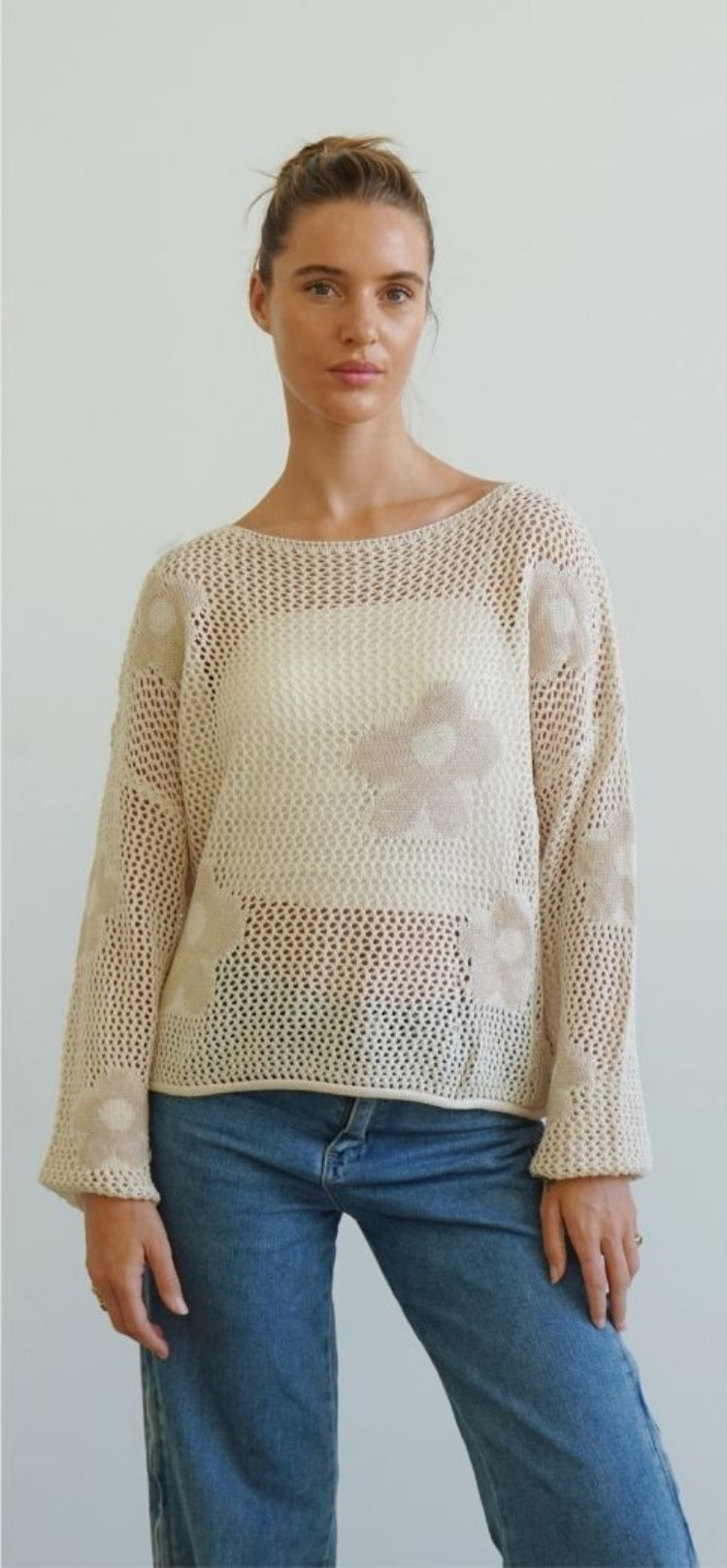 Rae hollow out flower top