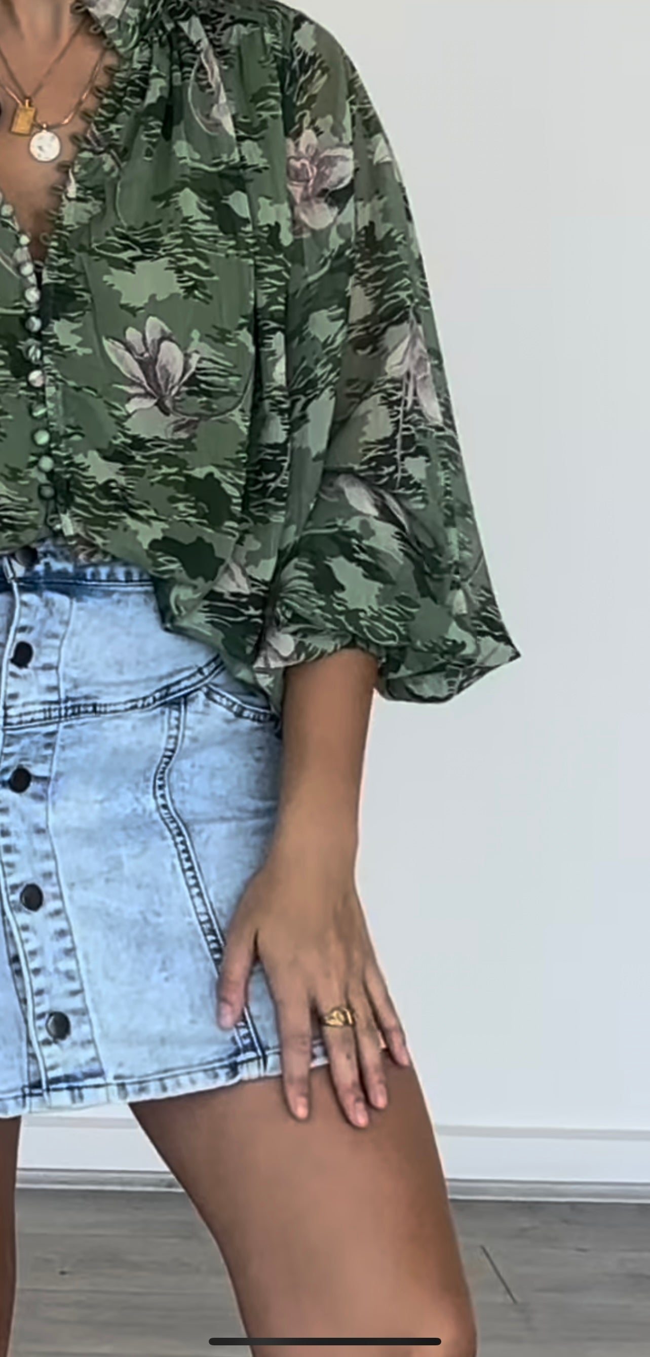 Dream blouse - green floral