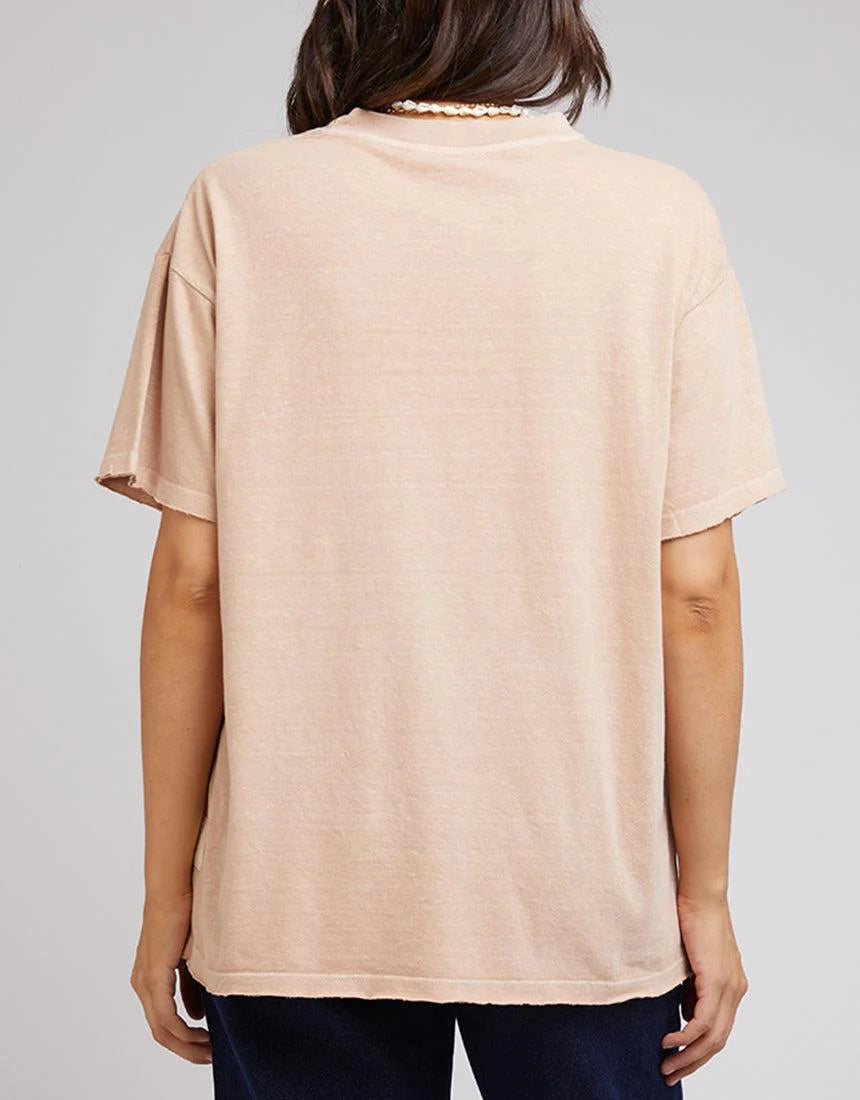 Grounded Tee - tan