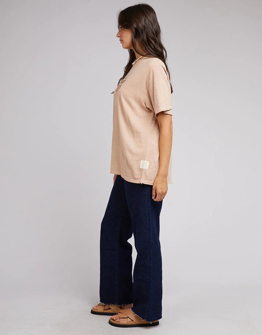 Grounded Tee - tan