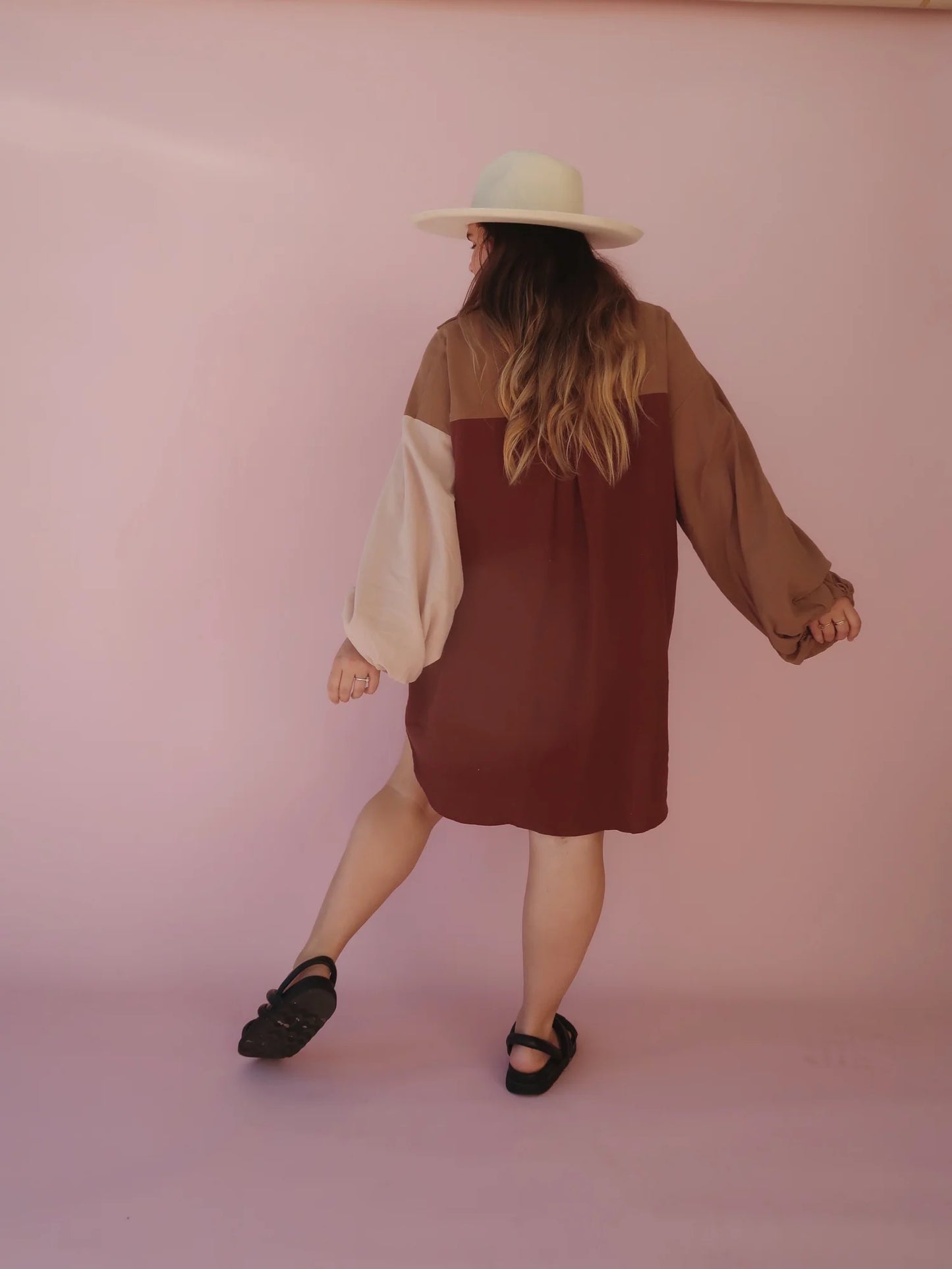 Myer Smock - Mocha