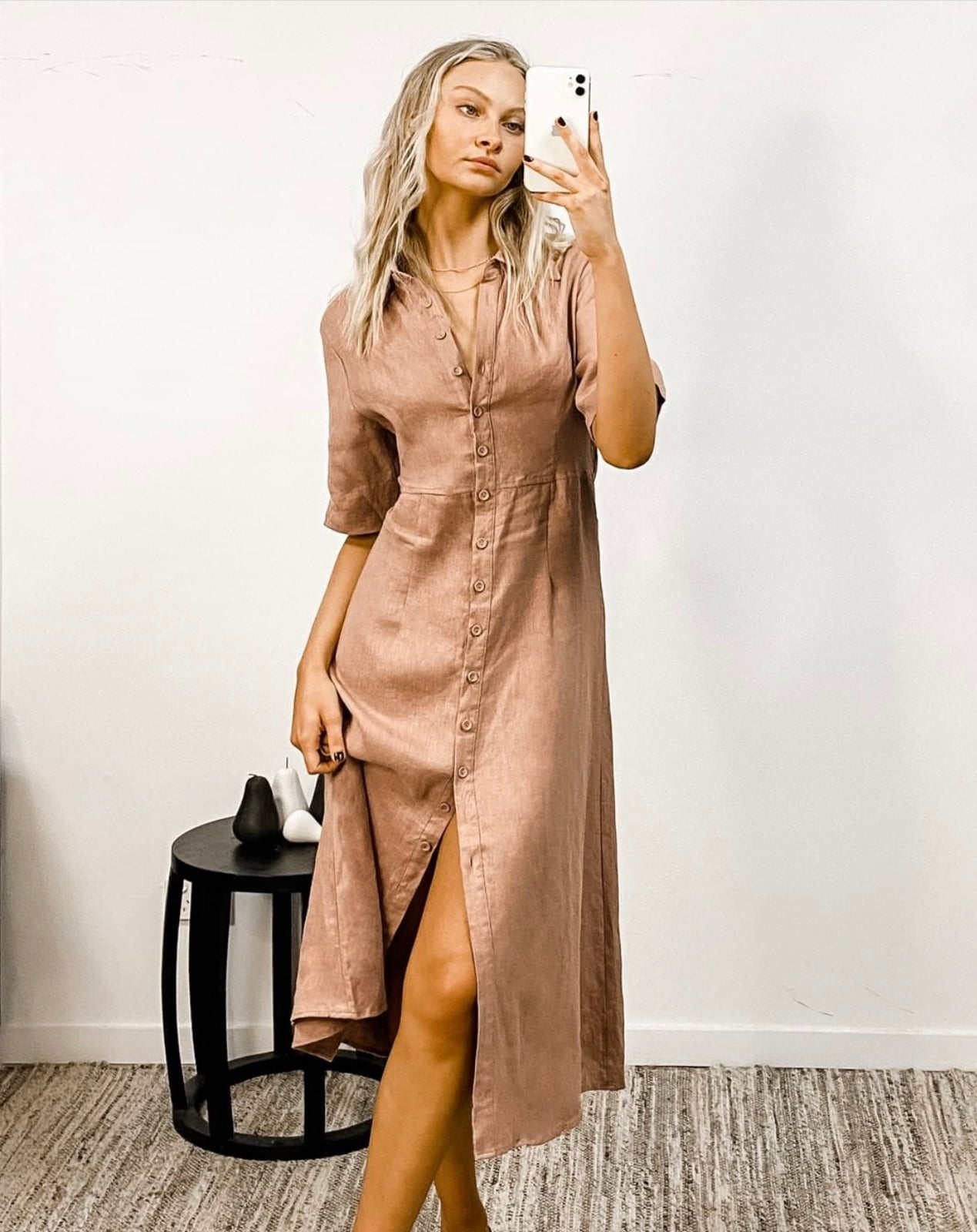 Dolly linen dress- Latte