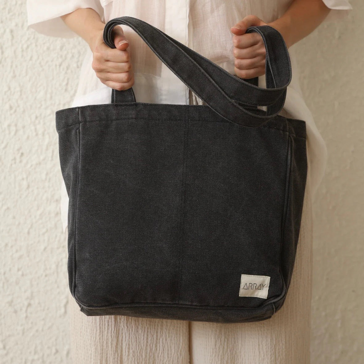 Midi Pocket Tote - WASHED BLACK