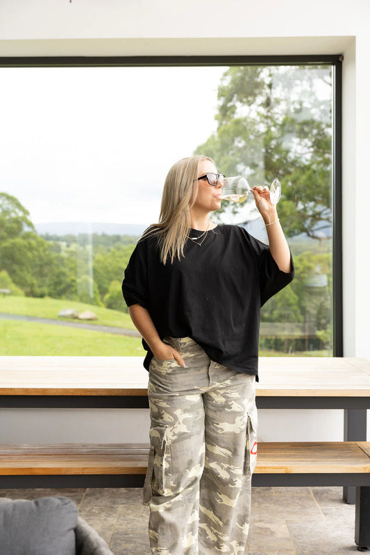 The Basic Tee / Black