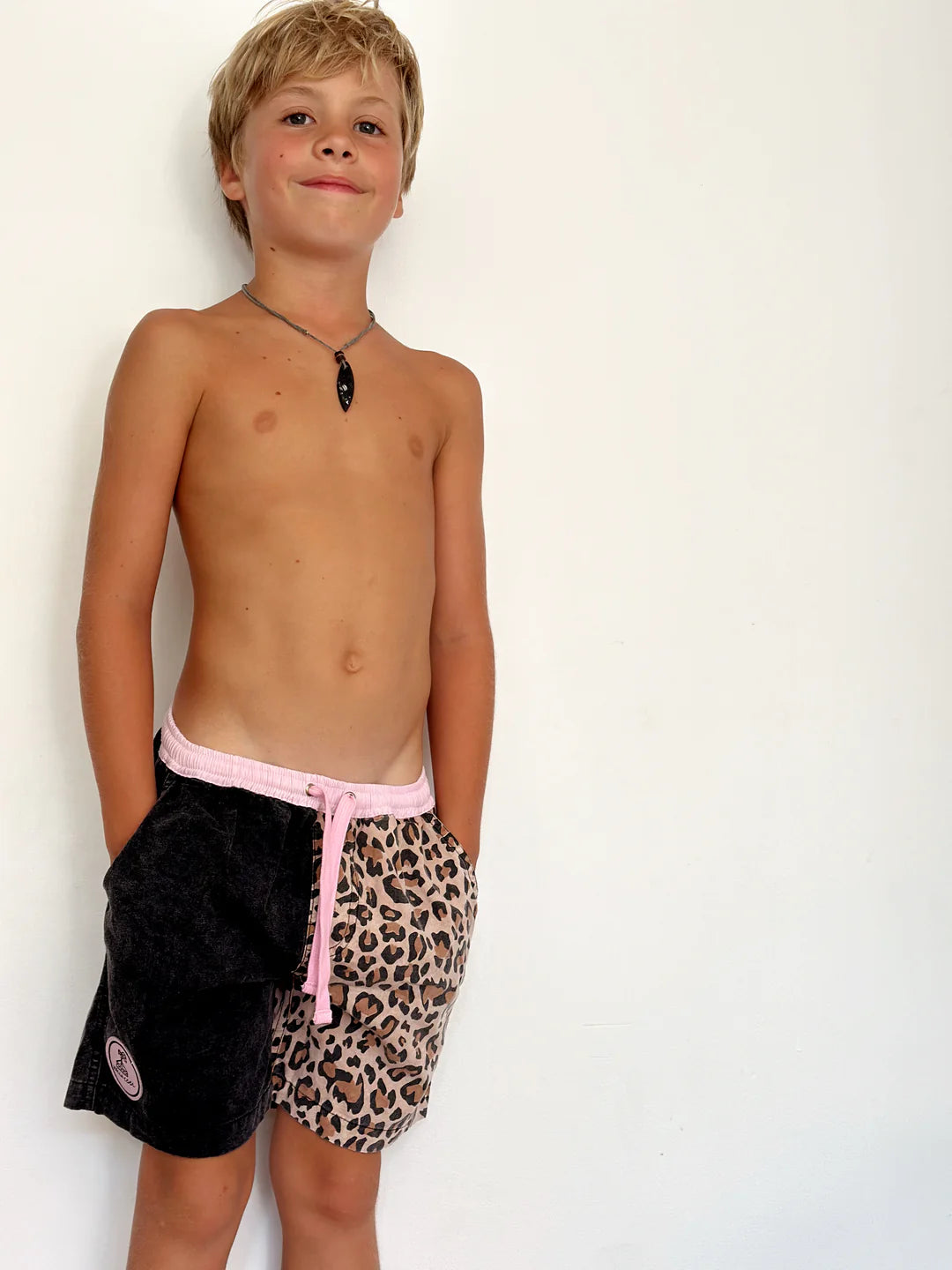 KIDS WEEKEND WALKSHORTS- JUNGLE