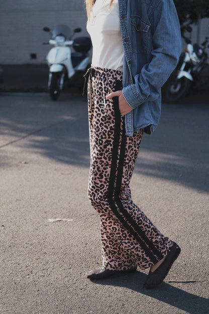 Adeline Pant- neutral leopard