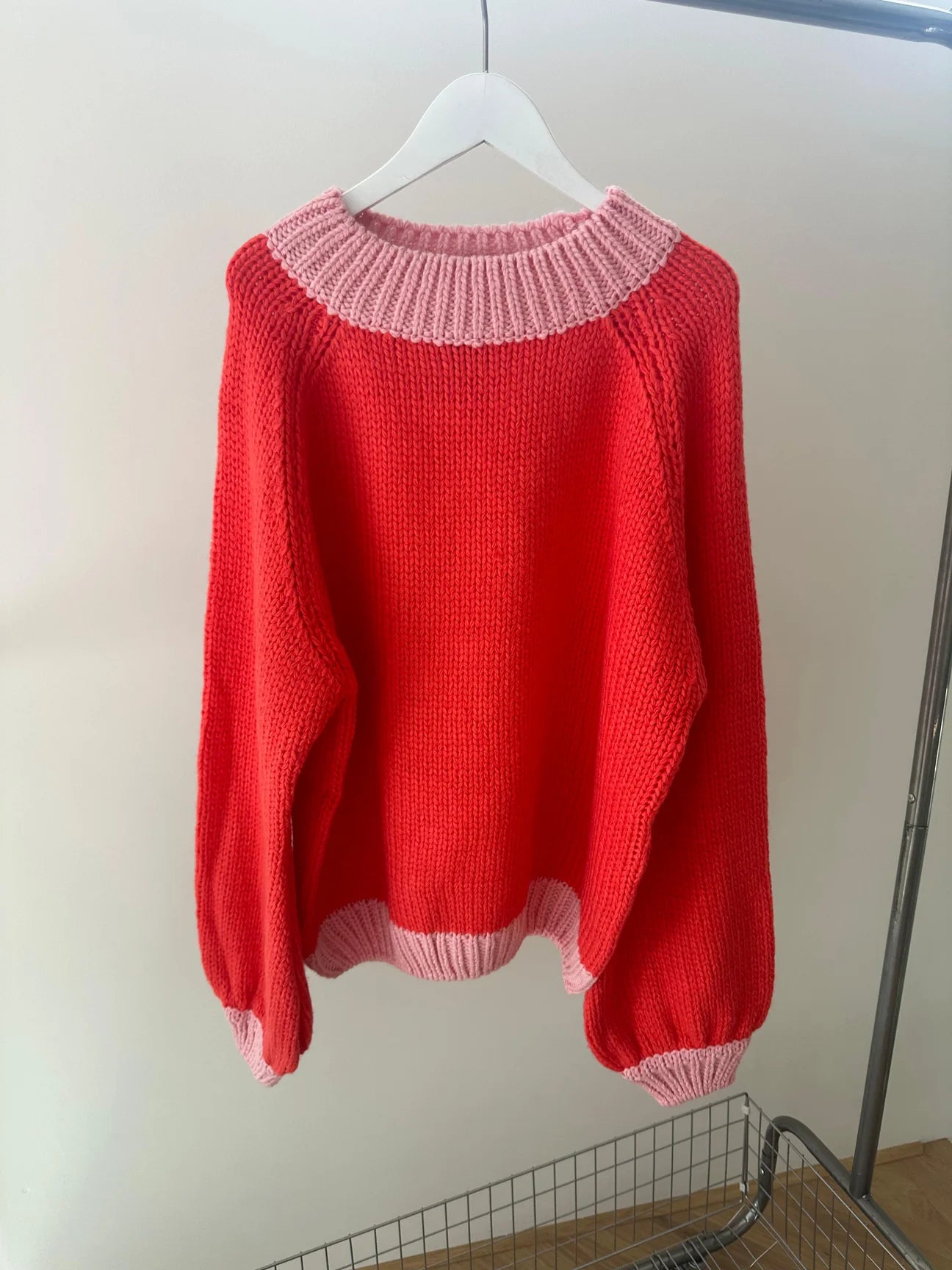 Mia Contrast Knit Jumper - Red/Pink