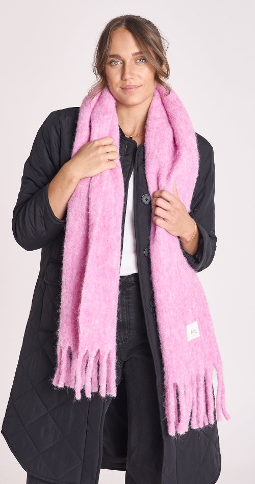 ASPEN SCARF - CANDY PINK