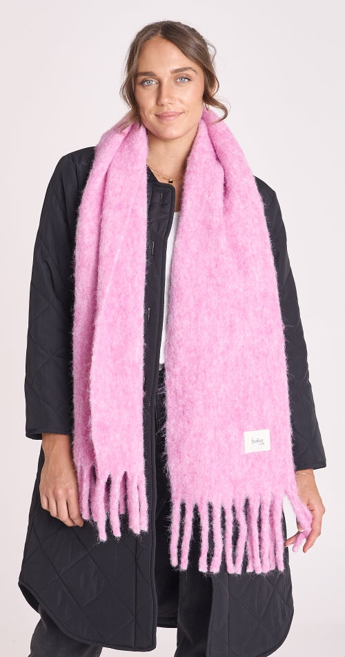 ASPEN SCARF - CANDY PINK