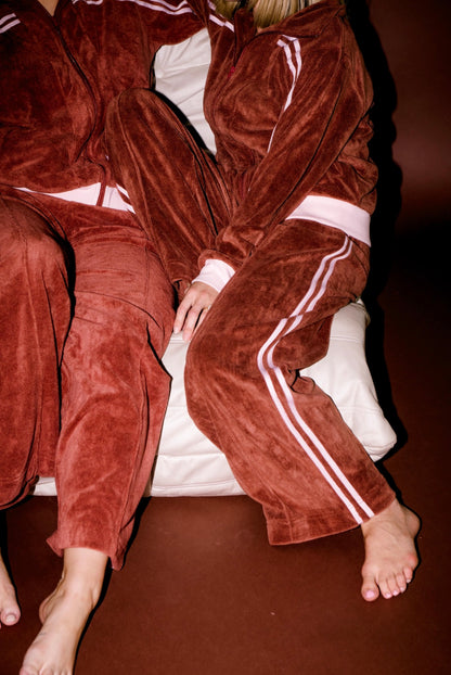 CHOCOLATE TERRY PANTS