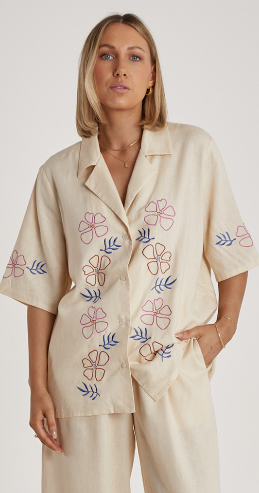 AIRLIE EMBROIDERY SHIRT - CREAM