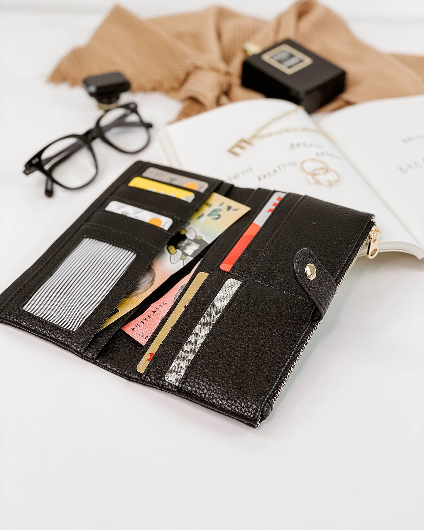 Stella Wallet - Black