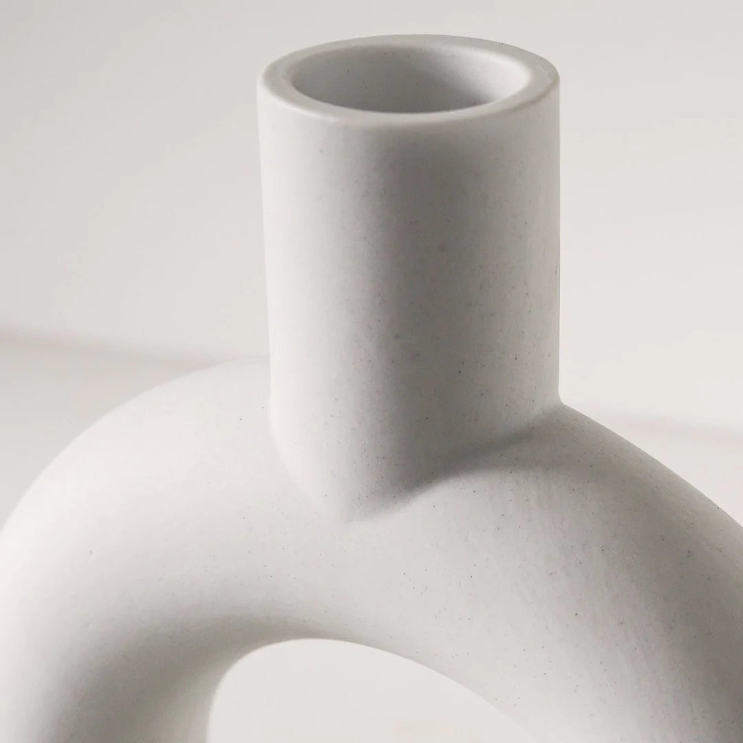 Amara halo vase- chalk ivory